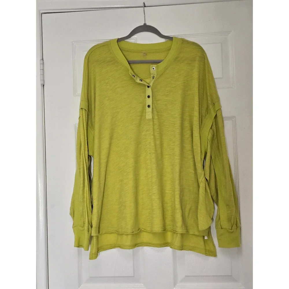 Minor Stains* Free People One Up Henley Top Chartreuse Lime Green Slub Small